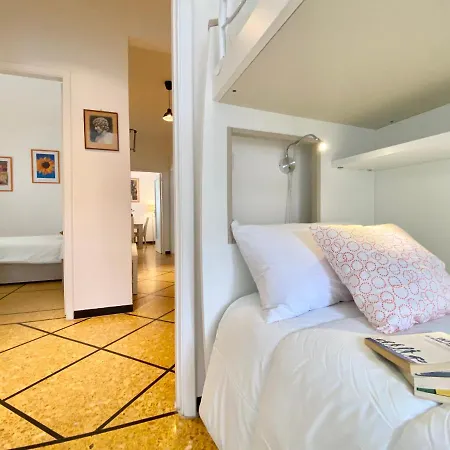 Casaviva- Ampio E Luminoso Quadrilocale A Apartmán *