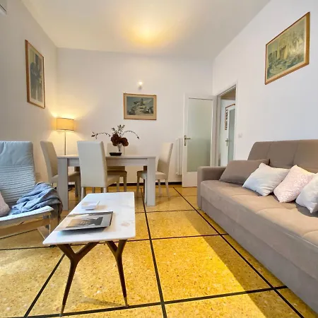 Casaviva- Ampio E Luminoso Quadrilocale A *