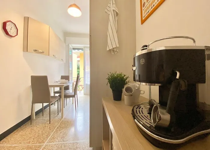 Casaviva- Ampio E Luminoso Quadrilocale A Апартаменти