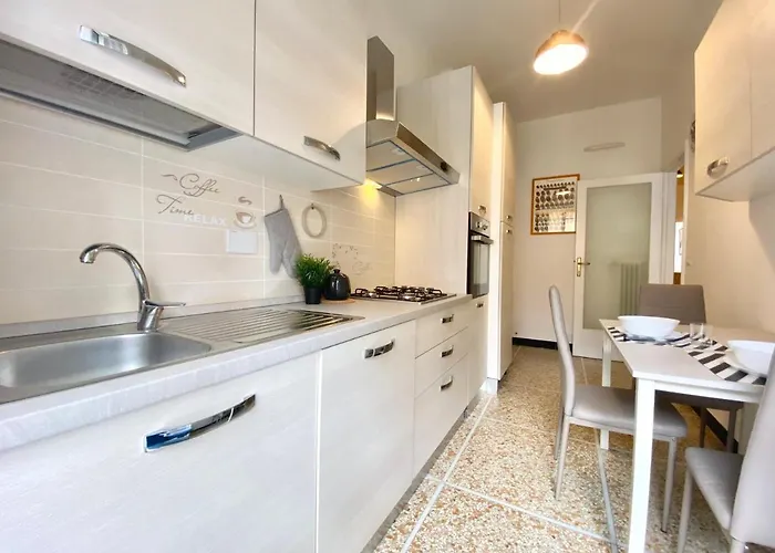 Casaviva- Ampio E Luminoso Quadrilocale A *